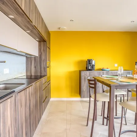 Apartament Superbe T4 -vue Mer- Confort Refait A Neuf! Bormes-les-Mimosas