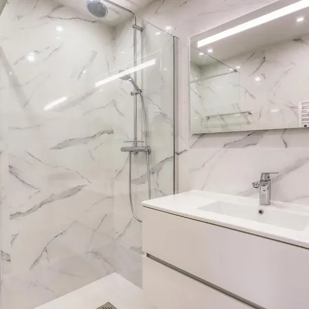 Superbe T4 -vue Mer- Confort Refait A Neuf!