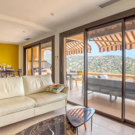 Superbe T4 -vue Mer- Confort Refait à Neuf! * Bormes-les-Mimosas